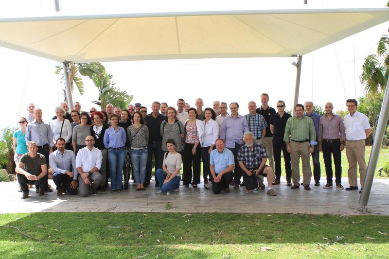 Group photo Cypru meeting // cyprus-group-photo.jpg (89 K)